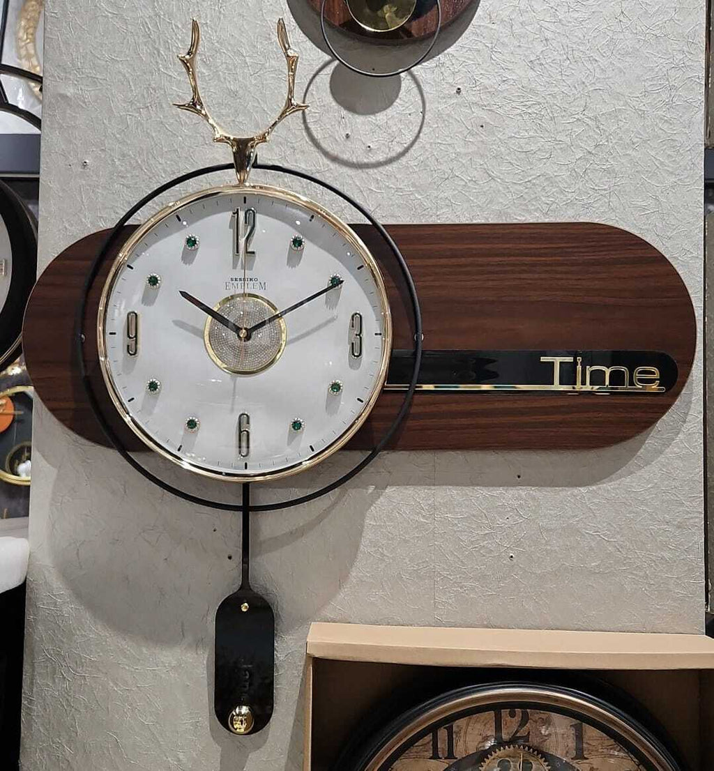 Metal Wall Clocks Elegant Antler Design Pendulum Wall Clock with Wooden Panel & Gold Accents