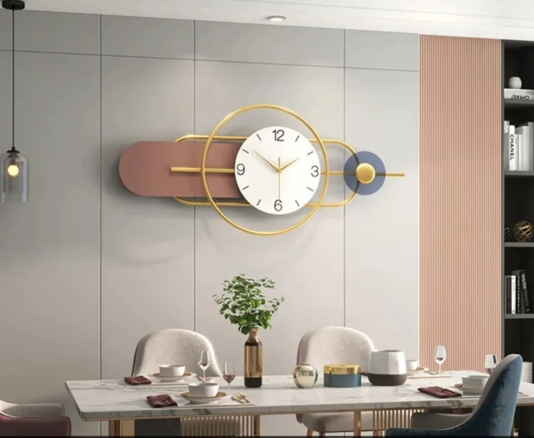 Modern Abstract Wall Clock with Geometric Design Metal Wall Clocks