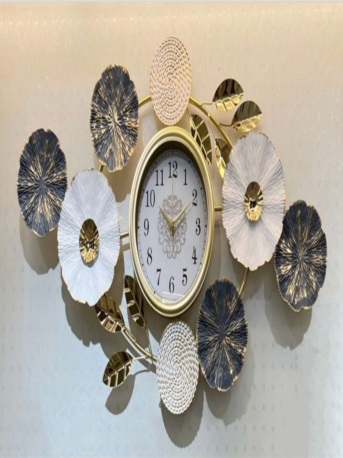 Metal Wall Clocks Elegant Floral Design Decorative Modern Art Piece with Gold Accents